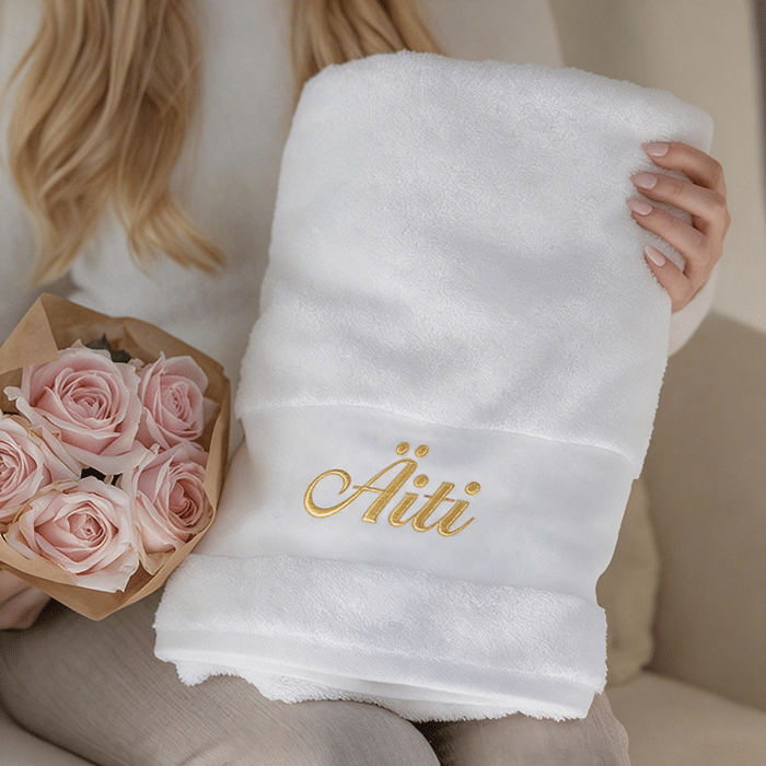 High-end kylpypyyhe nimellä, valkoinen