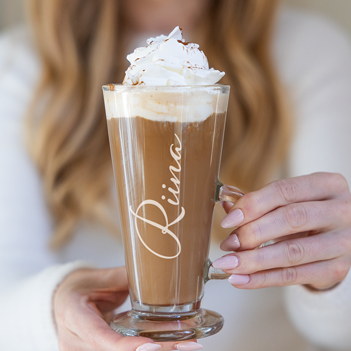 Kahvilasi kaiverruksella, kauno