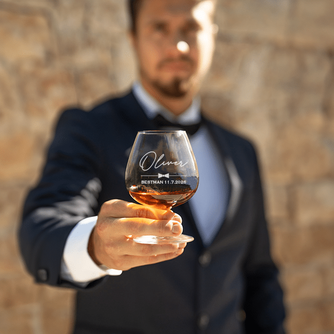 Konjakkilasi kaiverruksella, bestmanlahja - Image 2