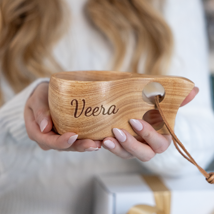 Kuksa kaiverruksella, klassinen