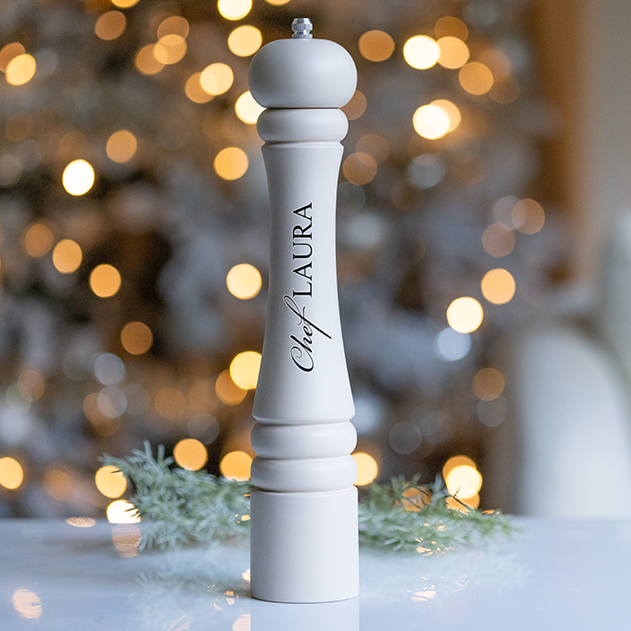 Maustemylly kaiverruksella