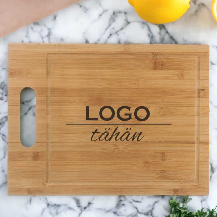 Leikkuulauta logolla