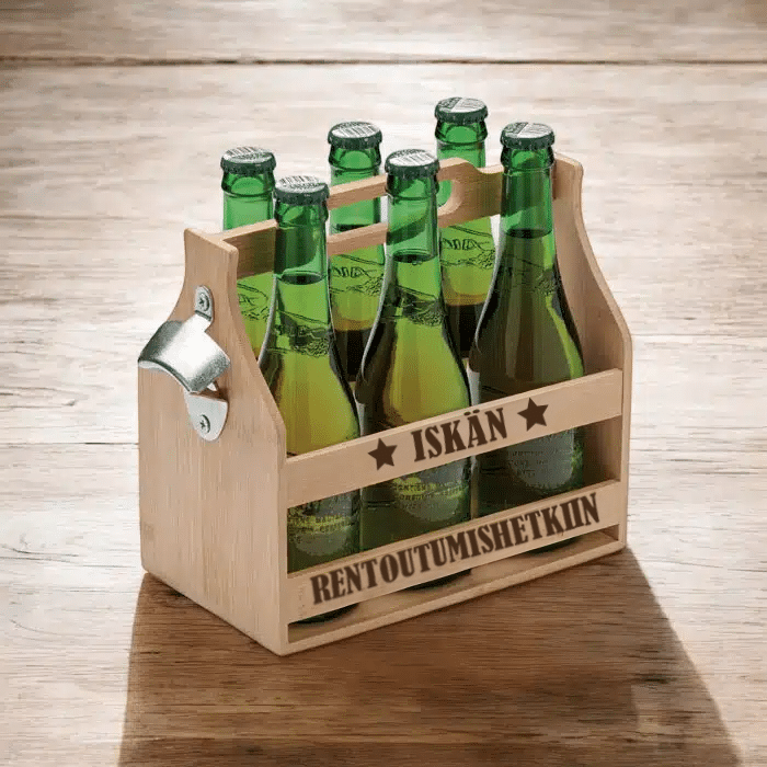 Olutkori kaiverruksella