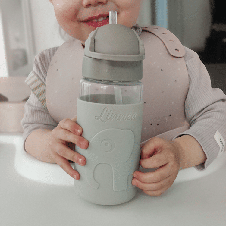 Done by Deer juomapullo nimellä, lahja lapselle