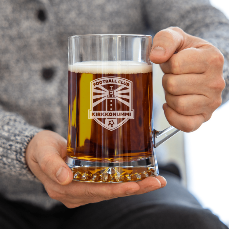 Oluttuoppi joukkueen logolla