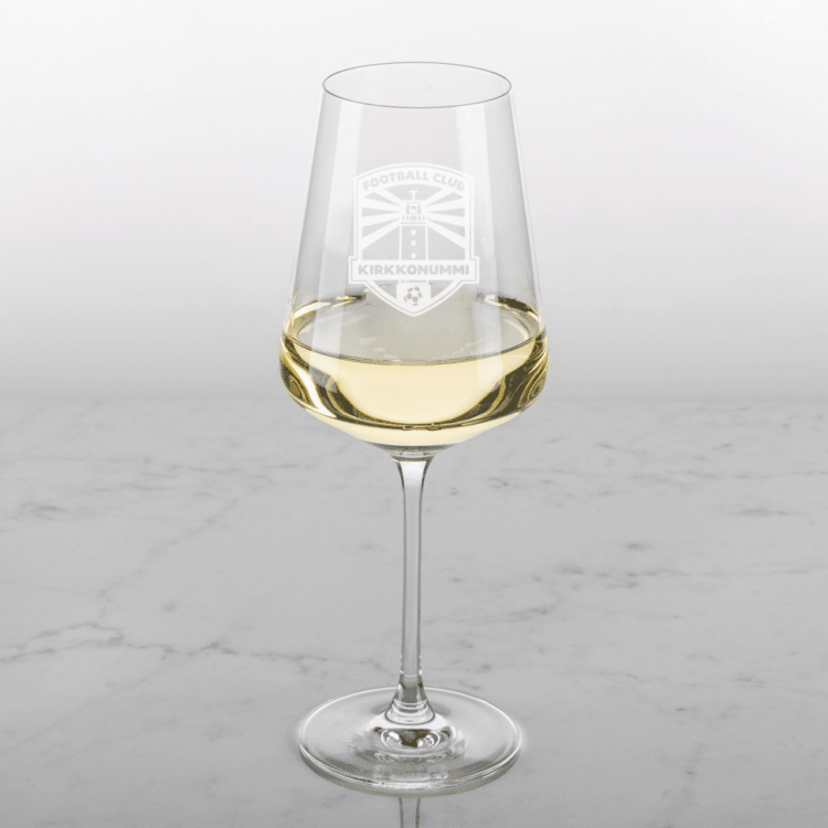 Valkoviinilasi joukkueen logolla