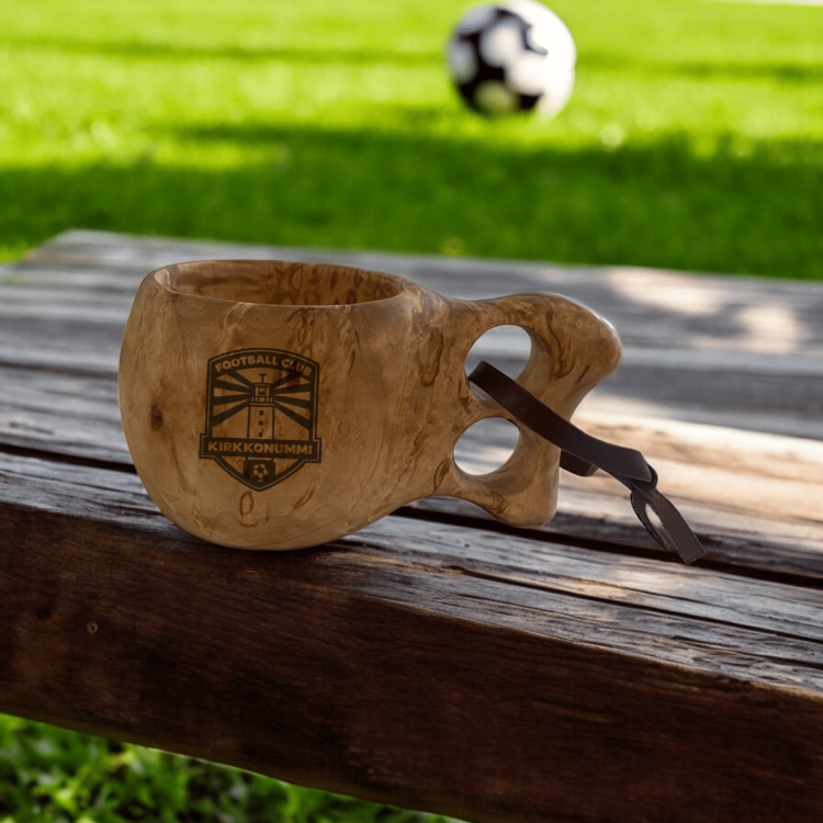 Visakoivukuksa joukkueen logolla