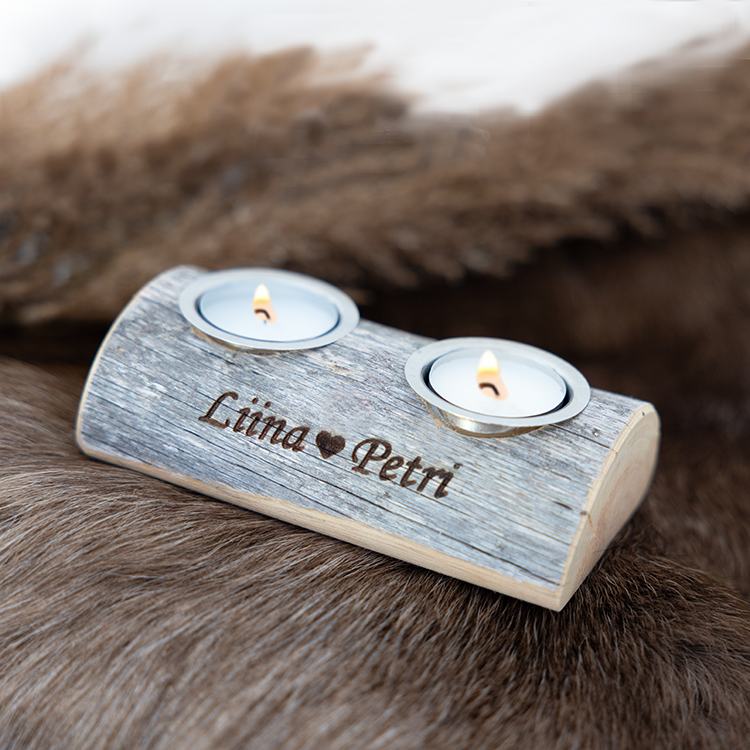 Tuikut kelotelineessä kaiverruksella