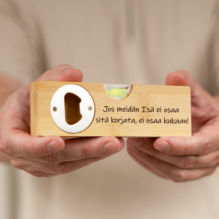 Vatupassi-pullonavaaja kaiverruksella, isälle