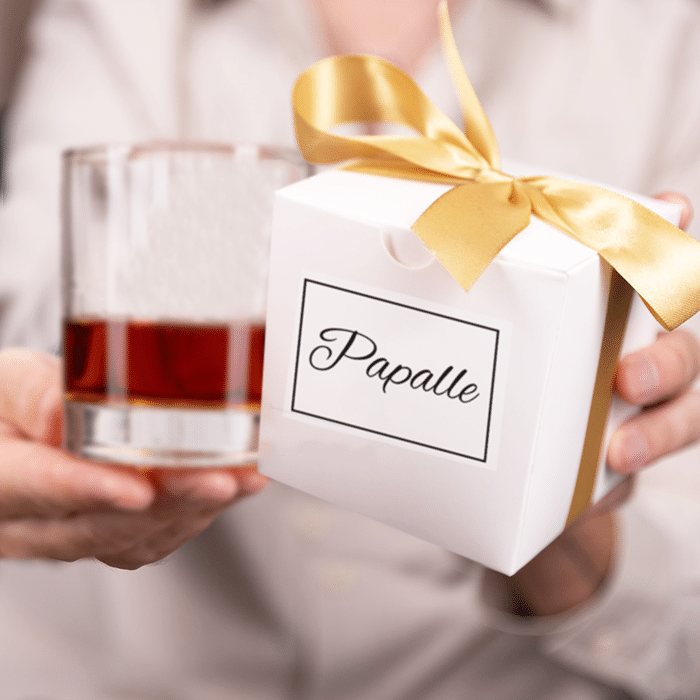 Viskilasi kaiverruksella, Isä & Pappa - Image 3