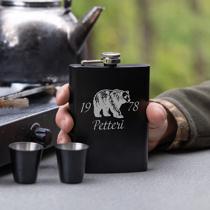 Taskumattisetti – Oma eräeläin ja kaiverrus - Image 3