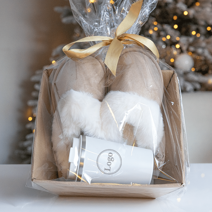 Lahjasetti - termosmuki ja karvatohvelit, beige