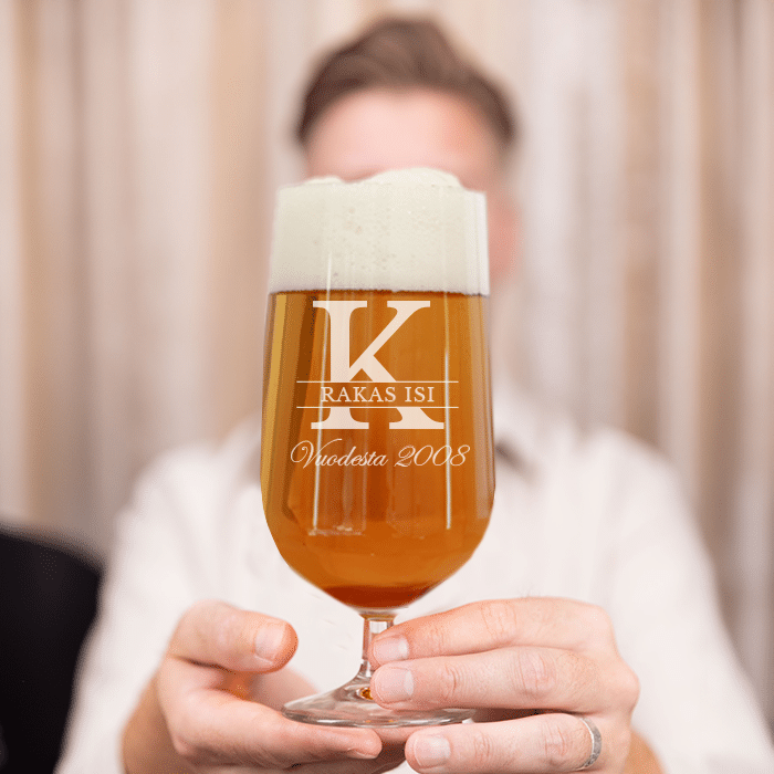 Olutlasi kaiverruksella, isänpäivä