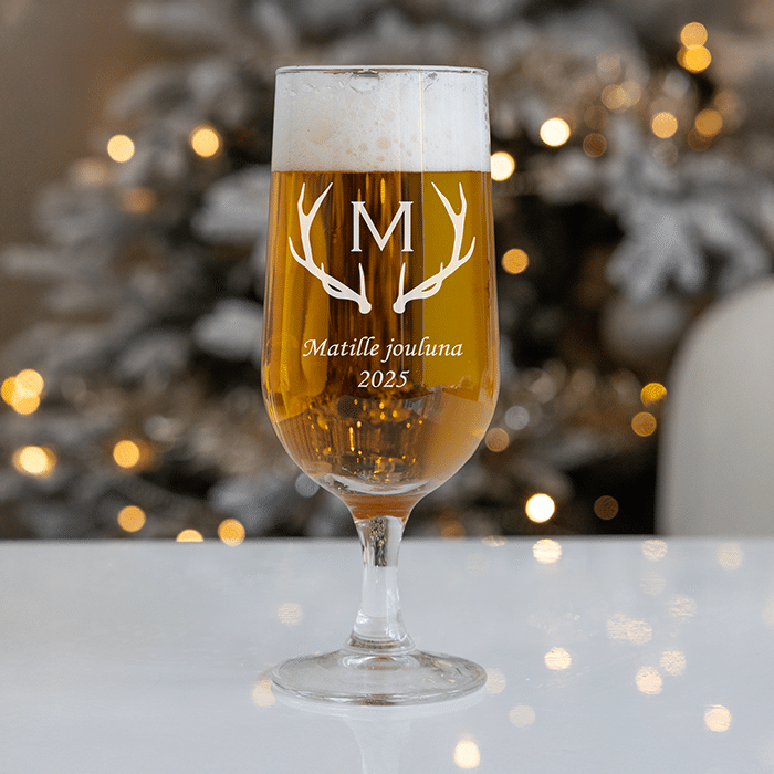 Olutlasi kaiverruksella, joulu