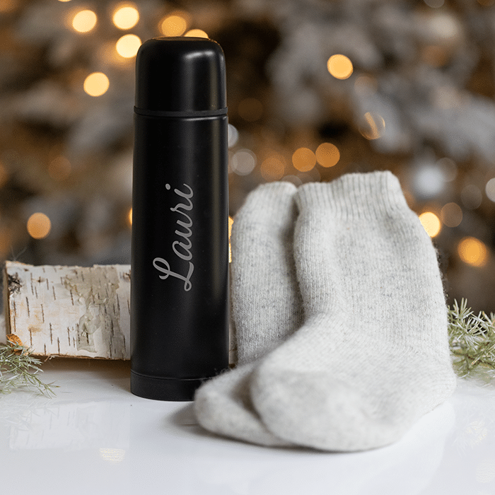 Termospullo ja villasukat, joululahja