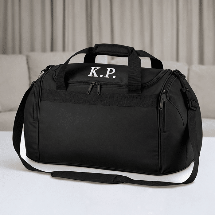 Nimikoitu treenikassi