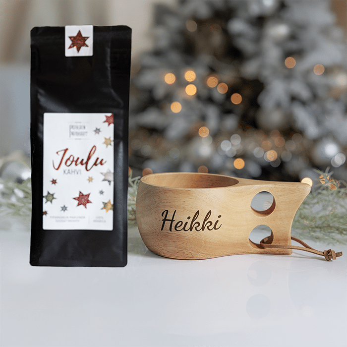 Kuksa kaiverruksella ja joulukahvi