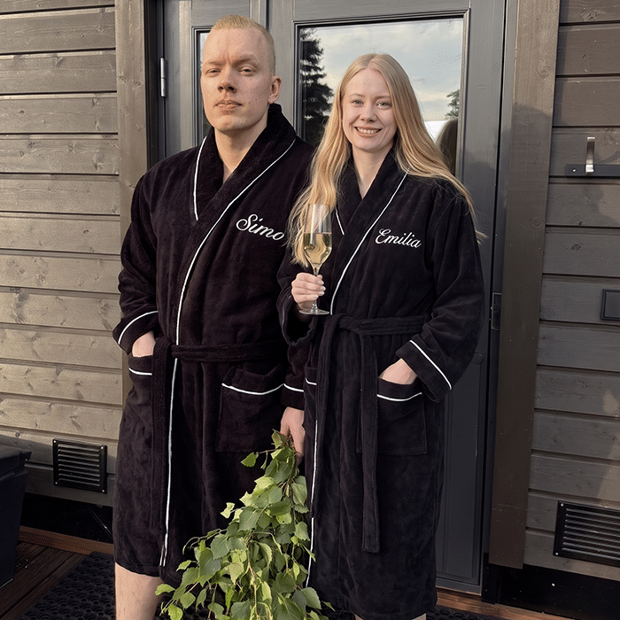 Deluxe kylpytakit nimillä